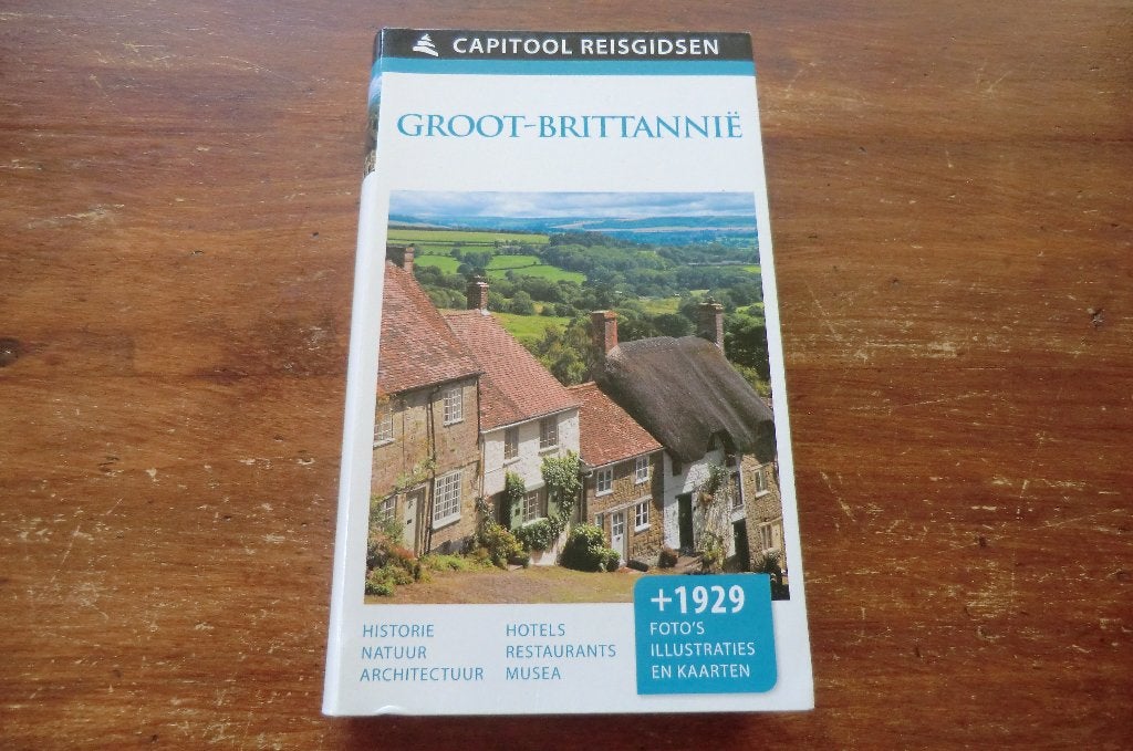 reisgids - Groot-Brittannië - capitool (2016) / Londen Wales, Boeken, Reisgidsen, Capitool, Europa, Ophalen of Verzenden, Zo goed als nieuw