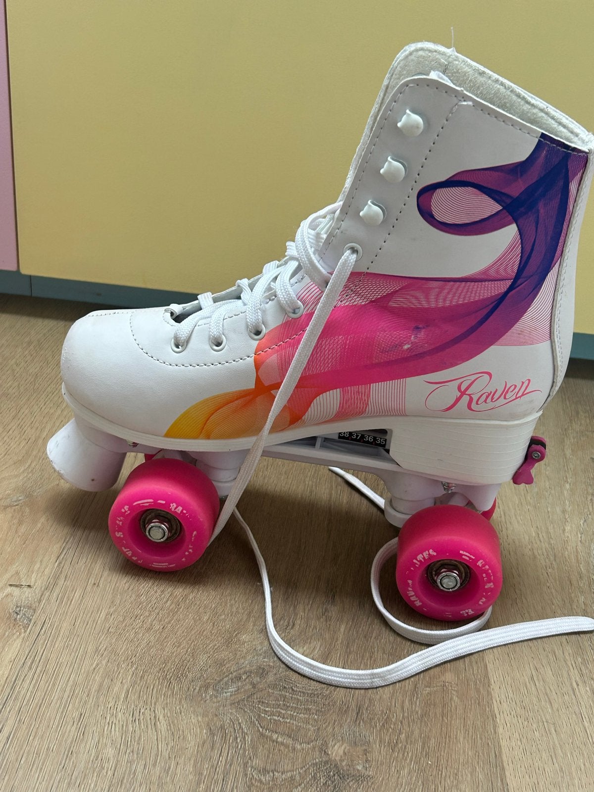 Verstelbare rolschaatsen, maat 35-38, Overige merken, Verstelbaar, Kinderen, Ophalen of Verzenden