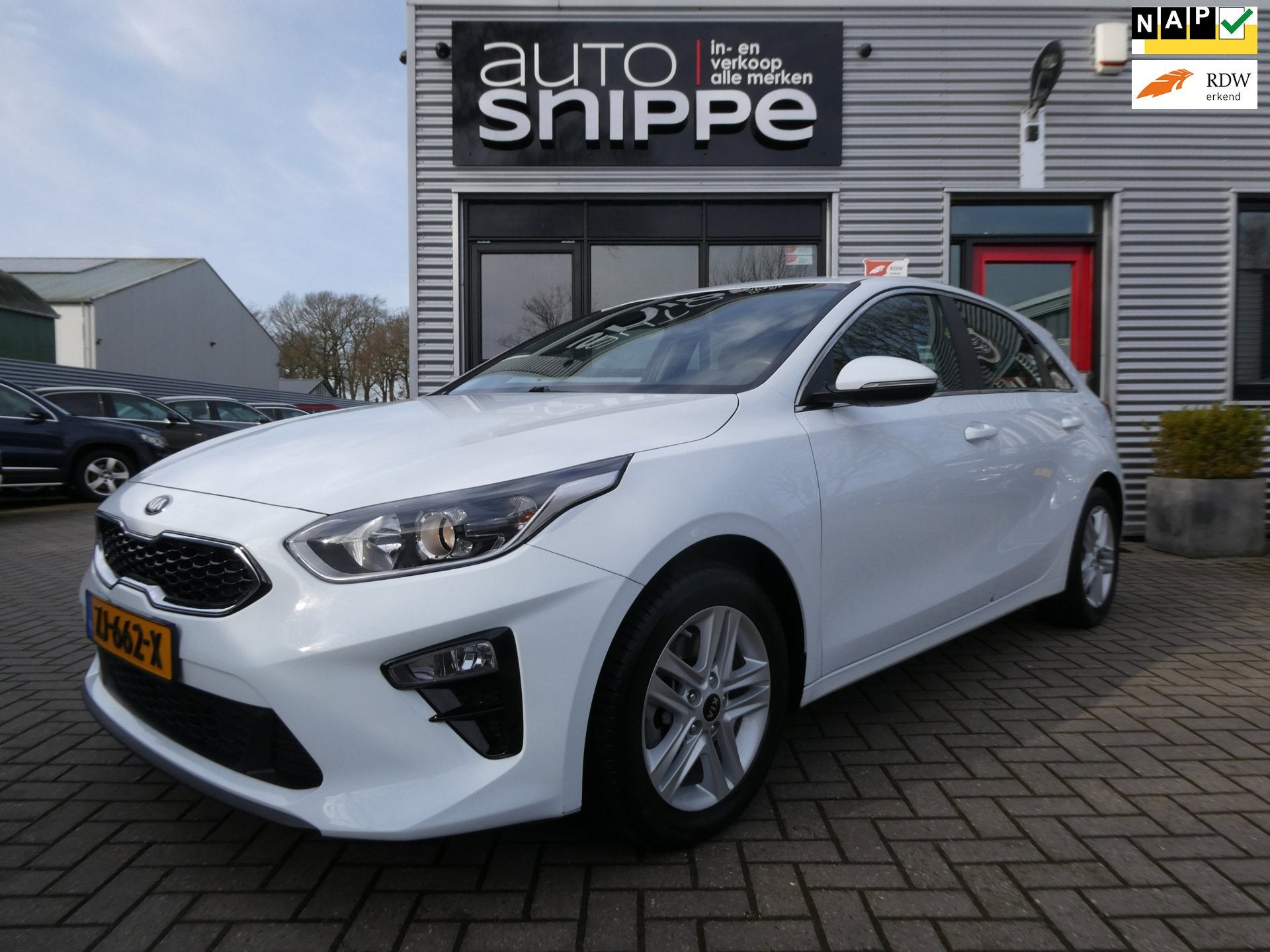 Kia Ceed 1.0 T-GDi DynamicLine 85000 KM!-DEALERONDERHOUDEN-N, Auto's, Voorwielaandrijving, Dealer onderhouden, Stof, Gebruikt