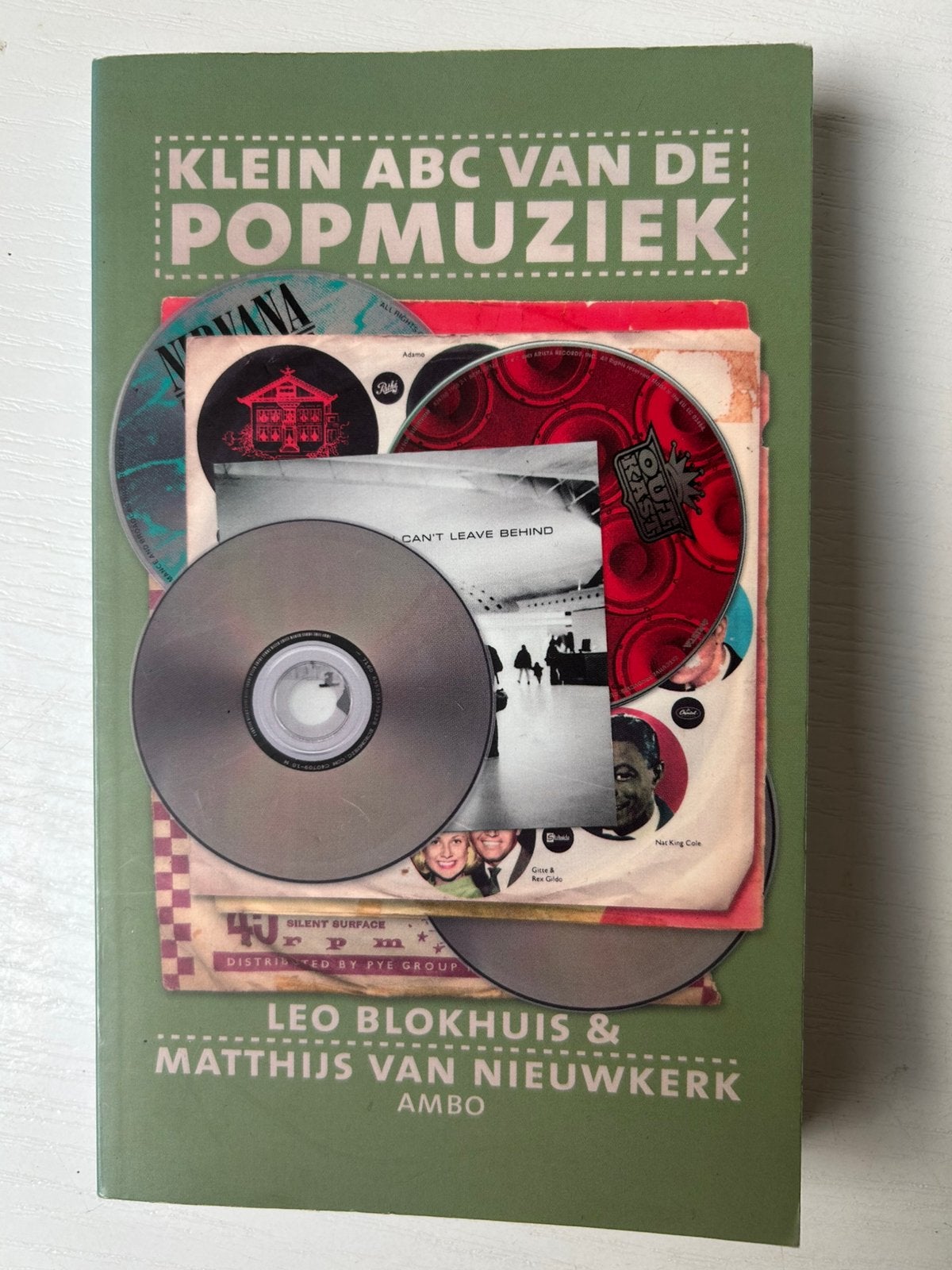 Matthijs van Nieuwkerk - Klein ABC van de popmuziek, Gelezen, Artiest, Ophalen of Verzenden, Matthijs van Nieuwkerk; Leo Blokhuis