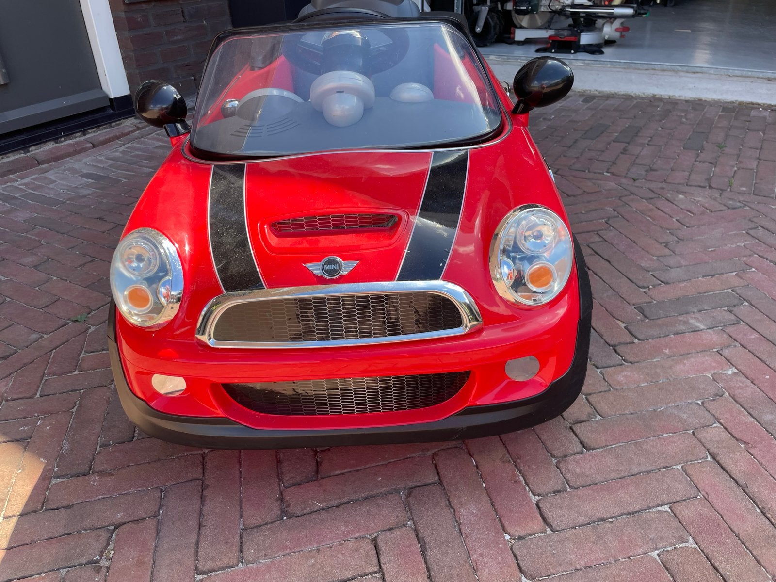 Mini Cooper S elektrische kinderauto met afstandsbediening, Kinderen en Baby's, Gebruikt