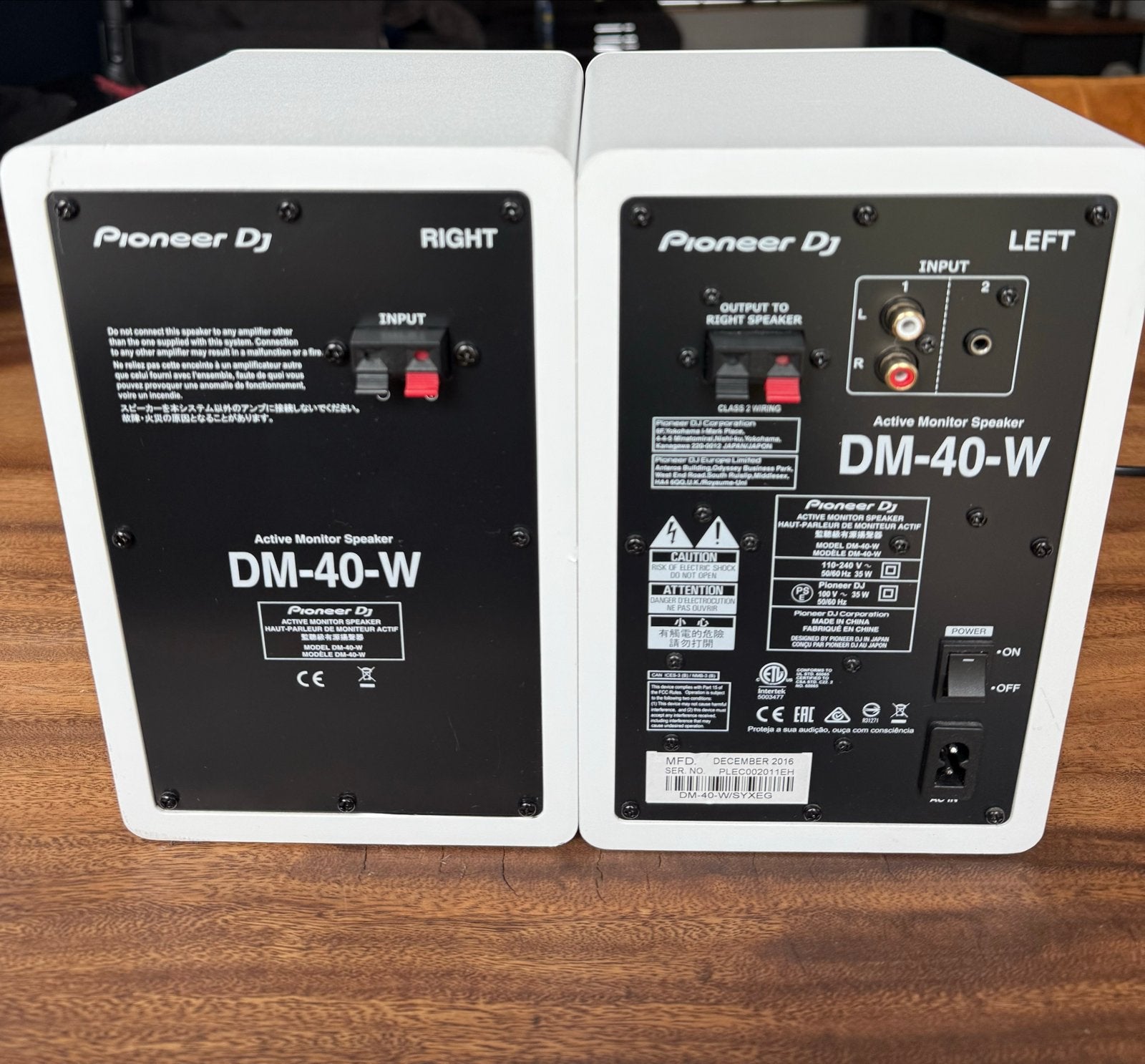 Pioneer DJ DM-40-W actieve monitorspeakerset (wit), Audio, Tv en Foto, Luidsprekers, Studiomonitor, Inclusief kabels, Ophalen of Verzenden