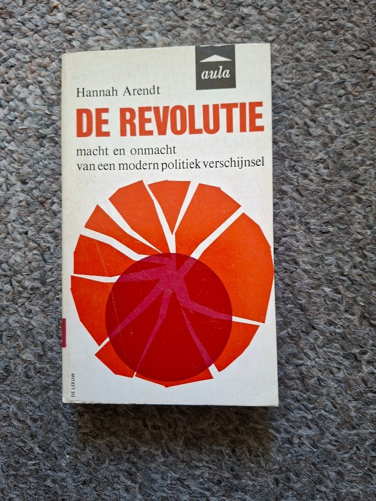 De revolutie/Hannah Arendt/1965, Boeken, Gelezen, Verzenden, Hannah Arendt, Nederland
