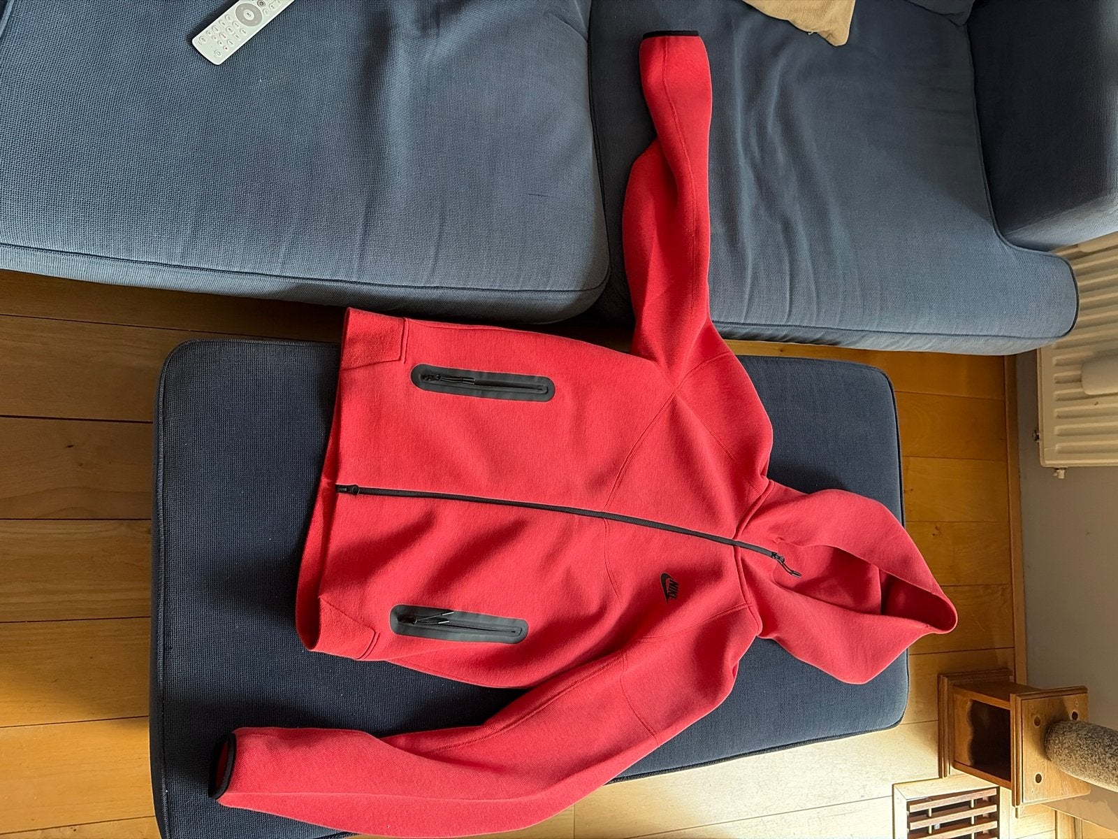 Nike Tech Fleece Hoodie Rood - Maat S, Kleding | Heren, Ophalen of Verzenden, Zo goed als nieuw, Maat 46 (S) of kleiner, Rood
