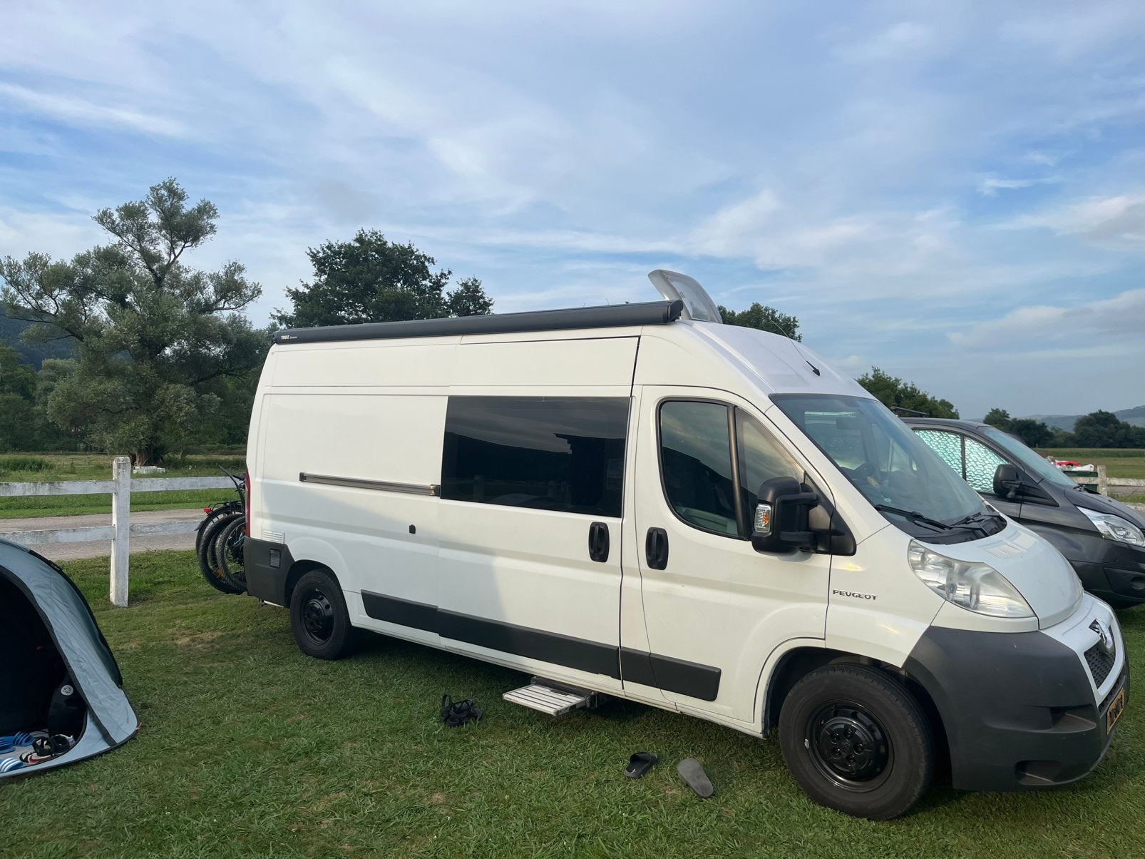 Buscamper Peugeot Boxer 3.0 h2l3, Overige merken, Chemisch toilet, Koelkast, Reservewiel