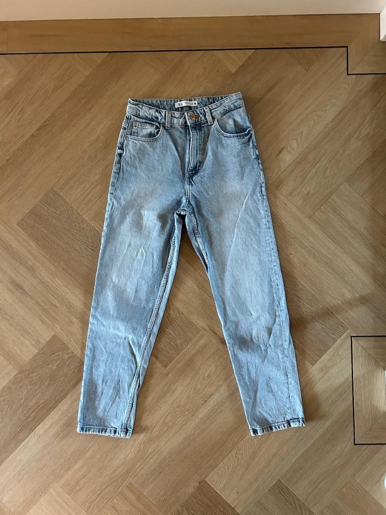 Lichtblauwe mom jeans met hoge taille, Zara, maat 36, Blauw, Zara, Ophalen of Verzenden, Zo goed als nieuw
