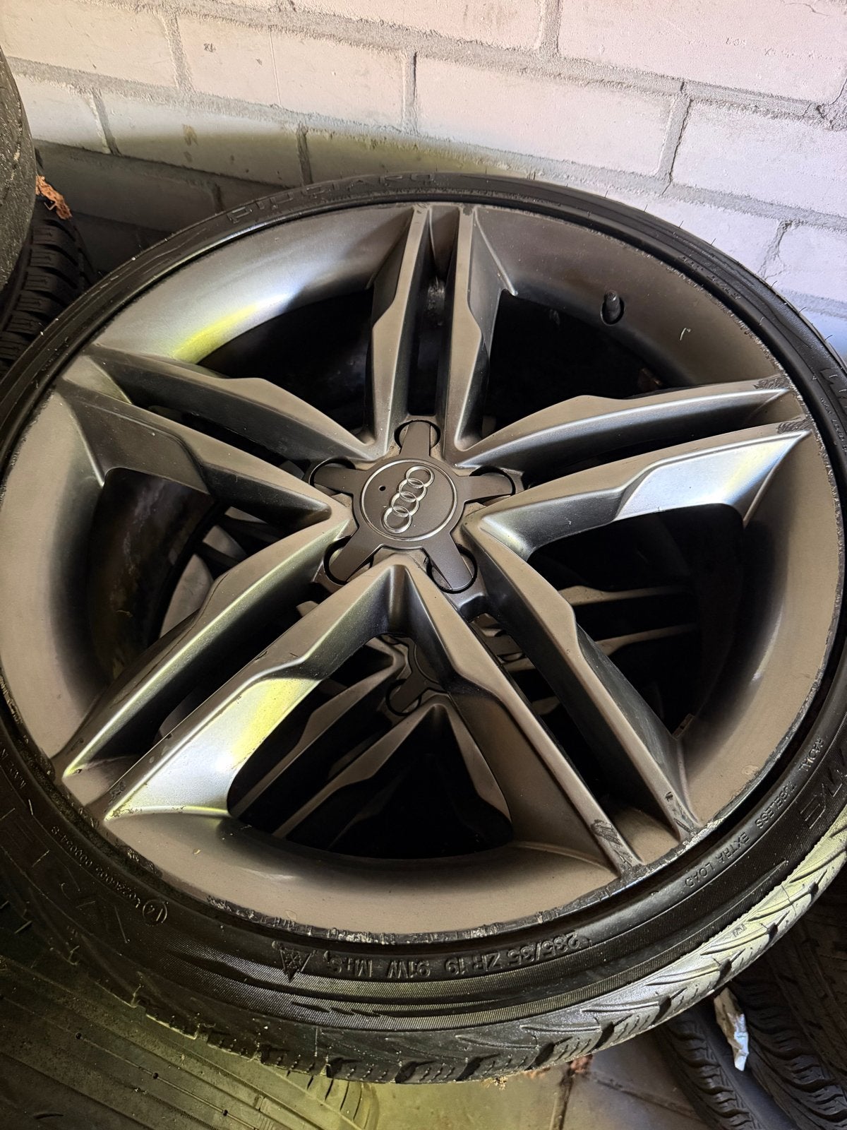 Audi TT Velgen 5x112 met 235/35 ZR19 91W M+S Banden, Gebruikt, Banden en Velgen, 235 mm, All Season