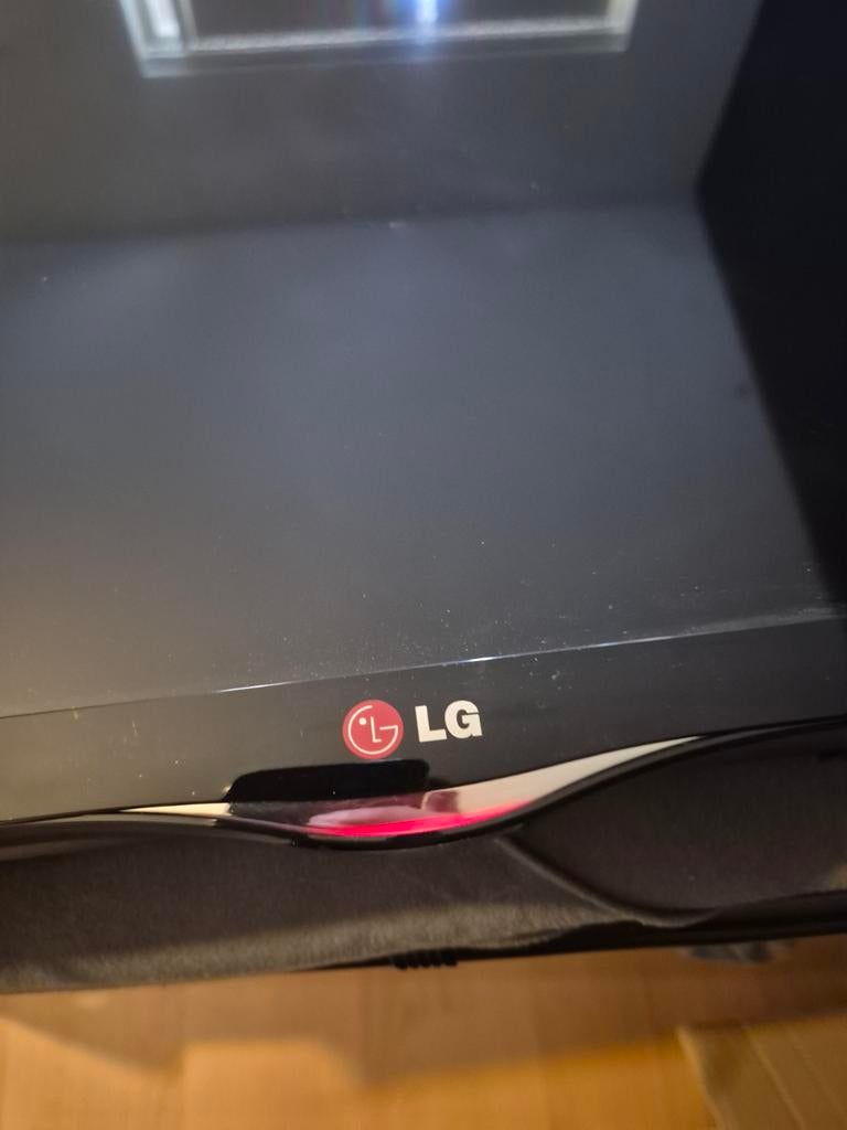 LG 42 inch Full HD Smart TV (Model: 42LN5708), 50 Hz, Ophalen of Verzenden, 100 cm of meer, Full HD (1080p)