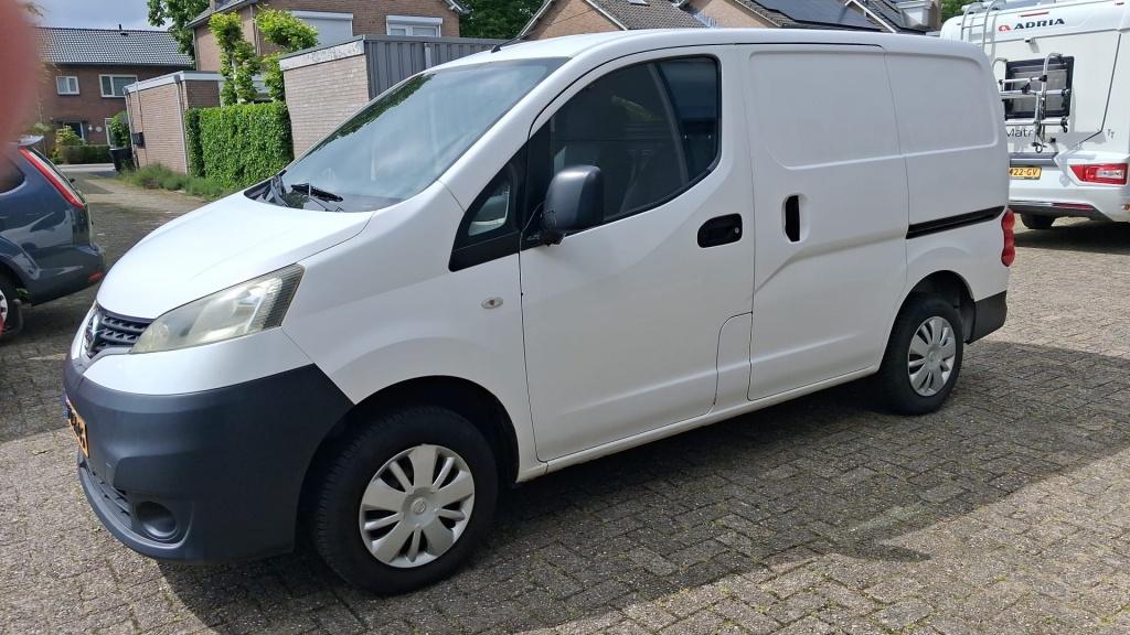 Nissan NV200 1.5 dCi 2012 EURO 5 APK 11-26 AIRCO Dub Schuifd, Auto's, Bestelauto's, Gebruikt, Zwart, 4 cilinders, Wit