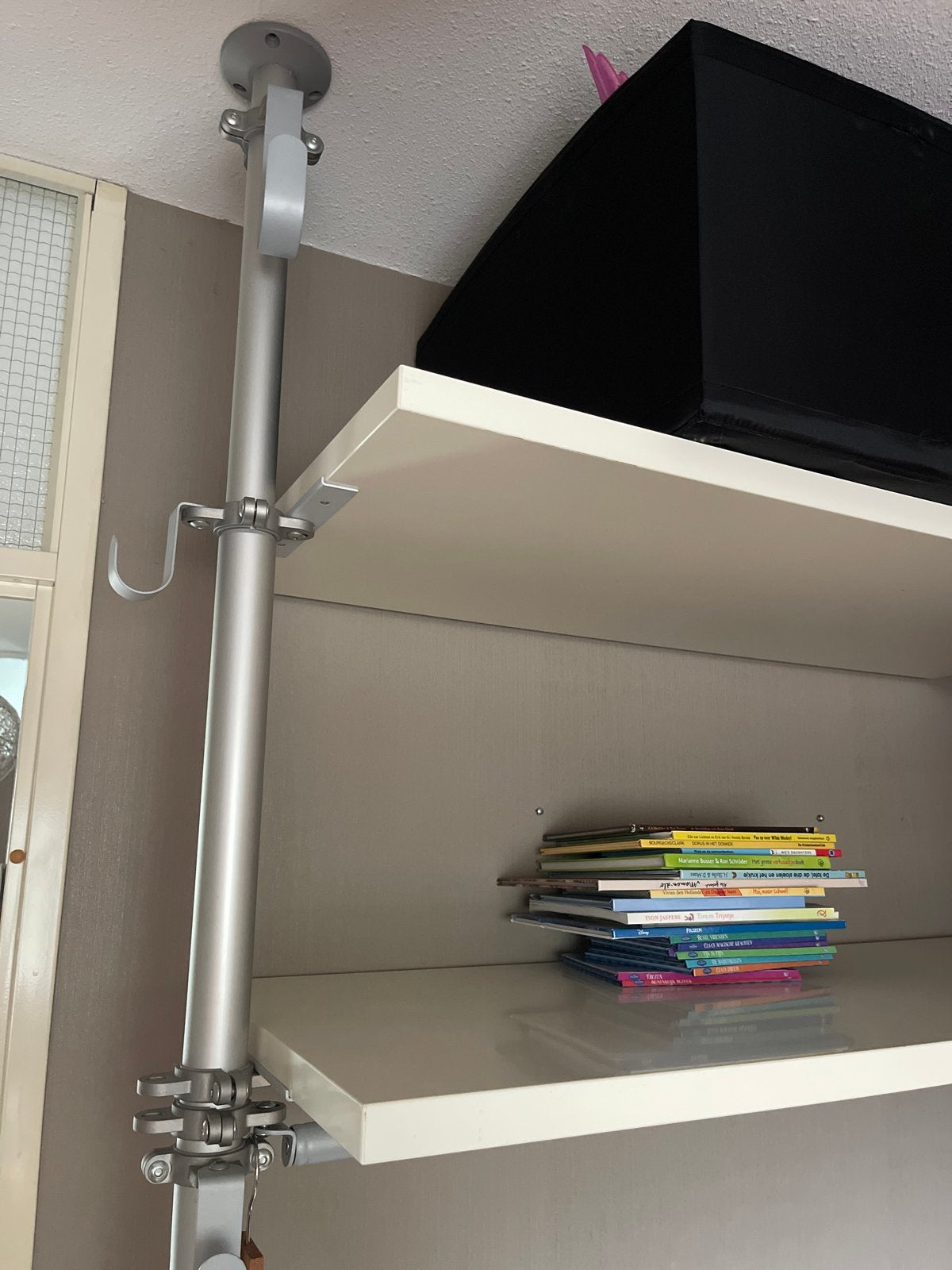 Modulair wandsysteem met planken en rails, Ophalen, Met plank(en), Gebruikt, 100 tot 150 cm