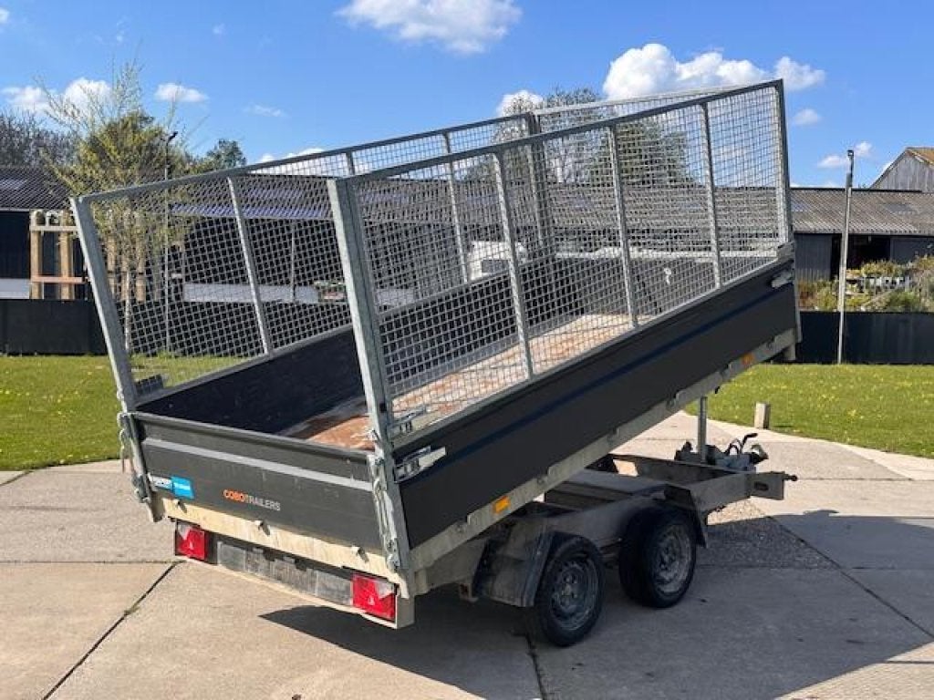 Hapert Parabool 3 zijdige kieper 3500 kg TOPPER, Gebruikt