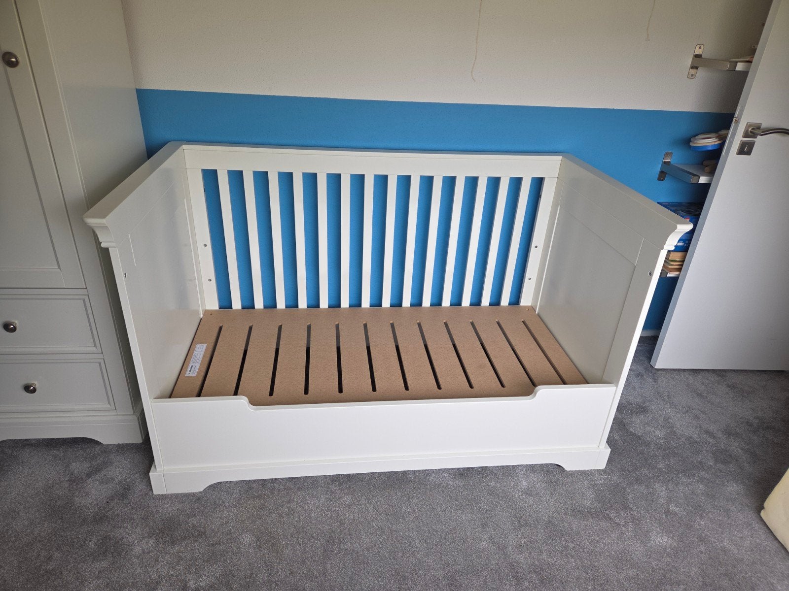 Kidsmill Chateau meegroeiledikant 70x140cm + Tencel matras, Ophalen, 70 tot 85 cm, 140 tot 160 cm, Zo goed als nieuw