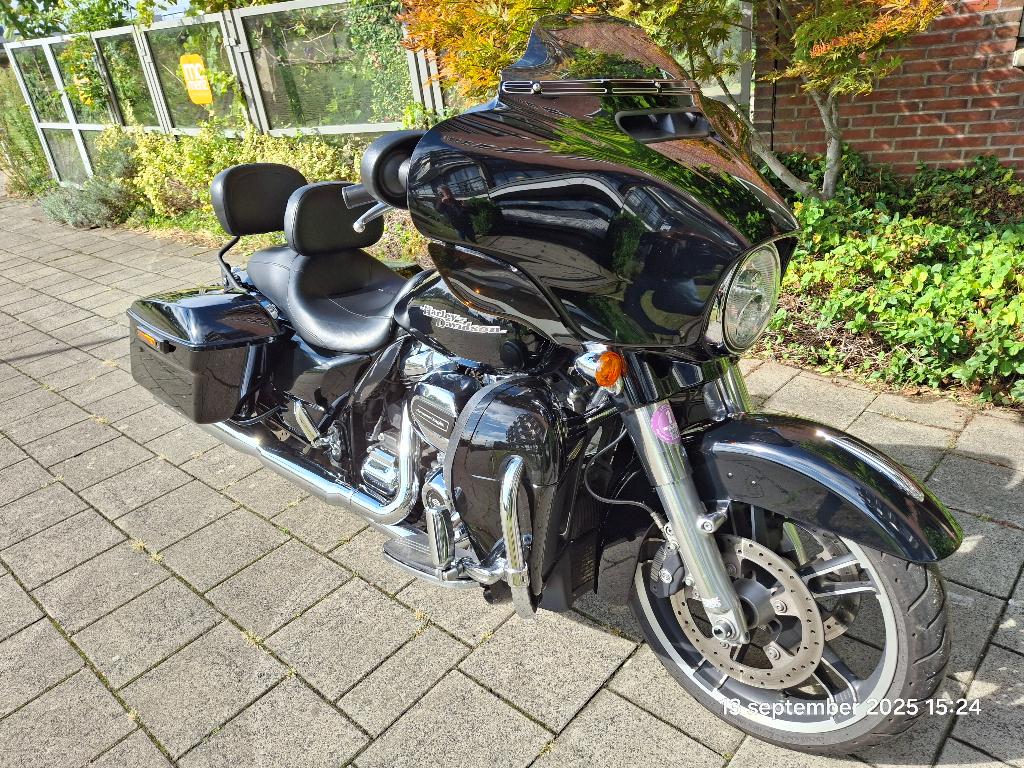Harley Davidson Street Glide Special, 2 cilinders, 1745 cc, Nieuw, Motorrijbewijs A