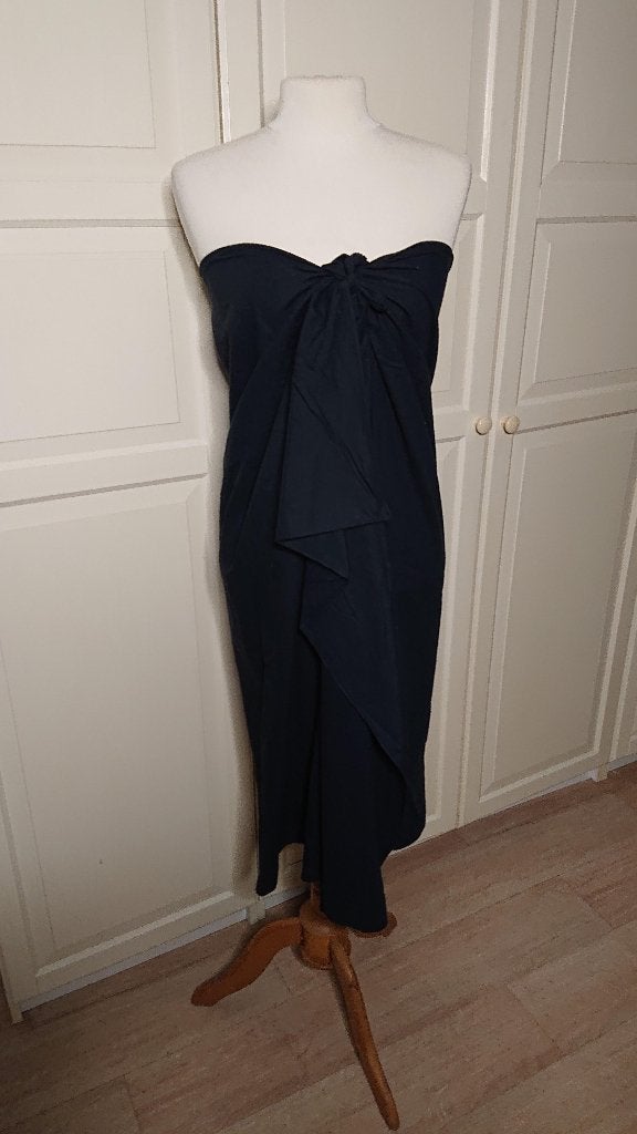Diverse pareo sarong sauna omslagdoek extra breed, Ophalen of Verzenden, Zo goed als nieuw, Zwart, Overige typen