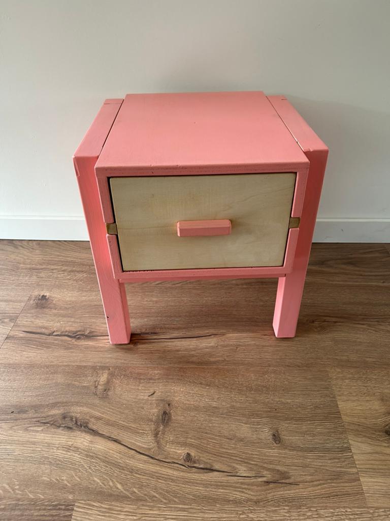 Roze kastje met lade - handgemaakt, Minder dan 45 cm, Minder dan 55 cm, Ophalen of Verzenden, Zo goed als nieuw