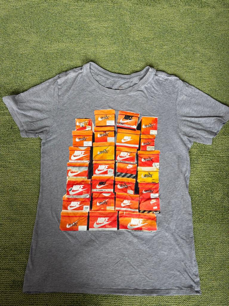 Nike T-shirt Vintage Shoebox, Ophalen of Verzenden, Gedragen, Maat 48/50 (M), Grijs