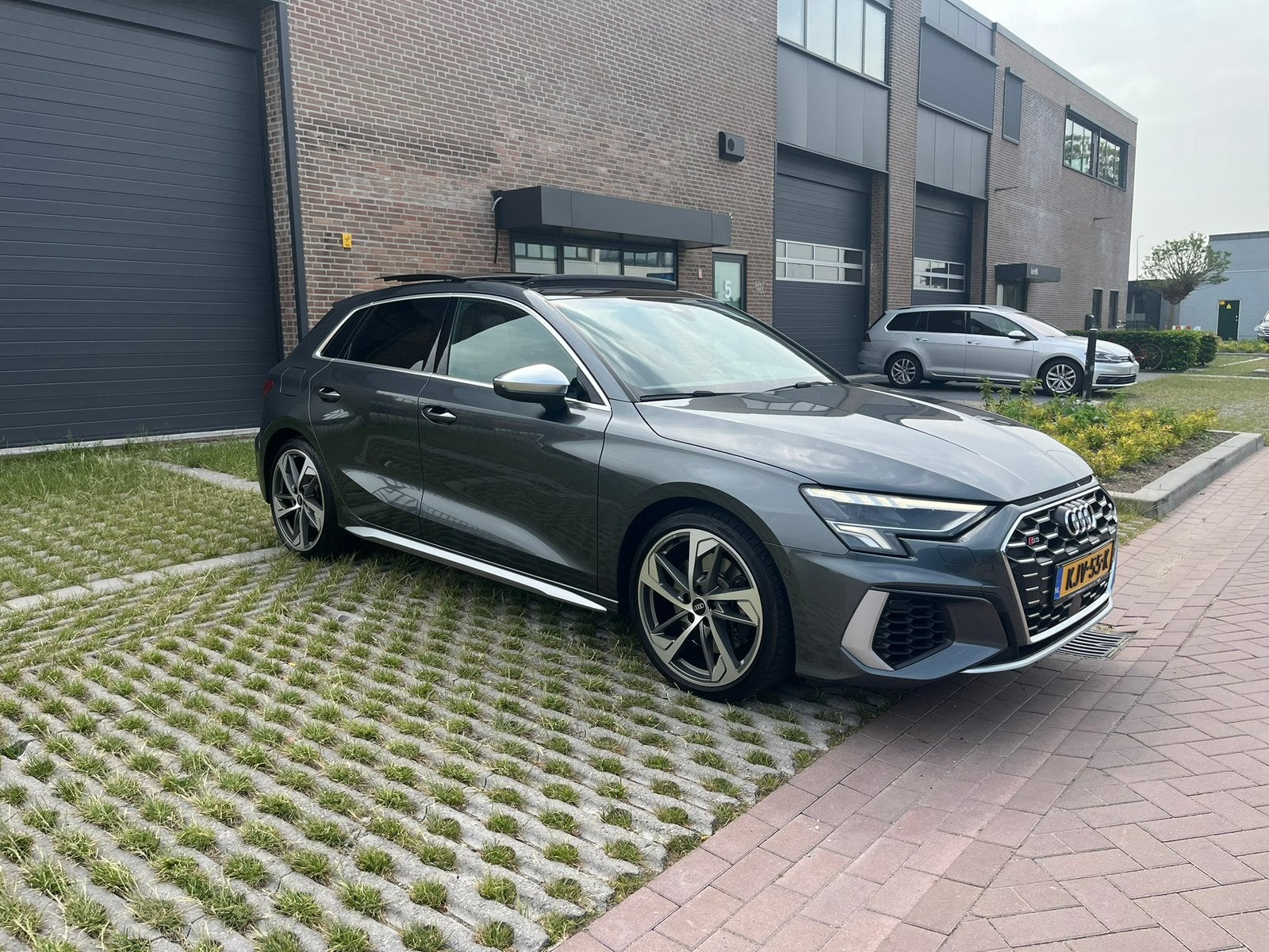 Audi A3 S3 Tfsi 310pk S-tronic Quattro 2022 Pano B&O, Automaat, S3, Euro 6, 4 cilinders