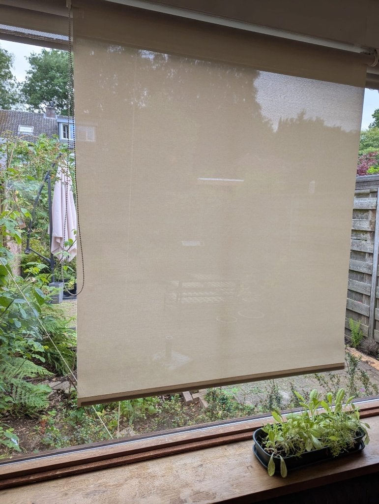 Lichtdoorlatende zonwering (screen), Ophalen, 100 tot 150 cm, Nieuw, Crème