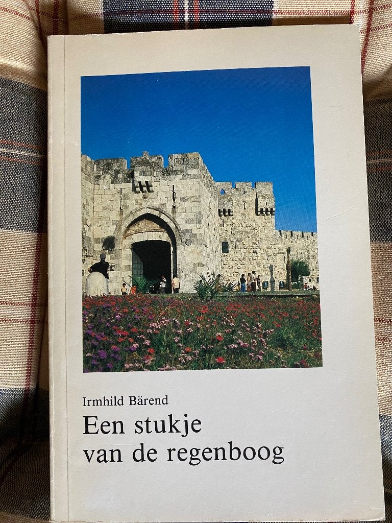 Een stukje van de regenboog, Ophalen of Verzenden, Gelezen, Irmhild Barend, Eén auteur