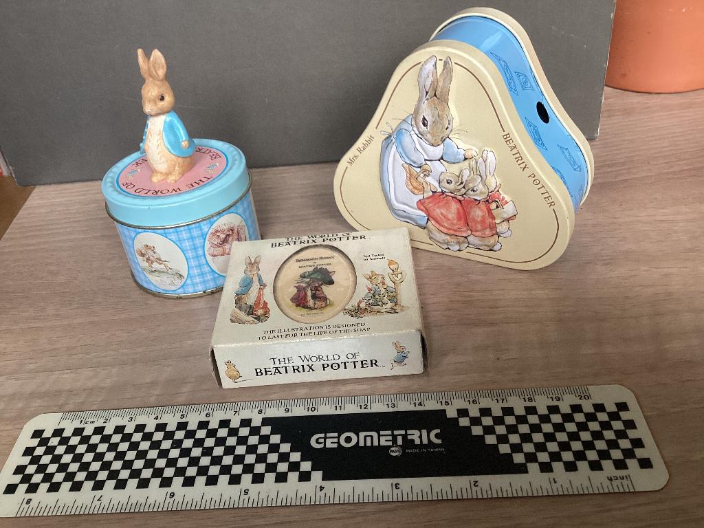 BEATRIX POTTER SPAARPOT, BLIKJE EN ZEEP, Ophalen of Verzenden, Zo goed als nieuw, Overige