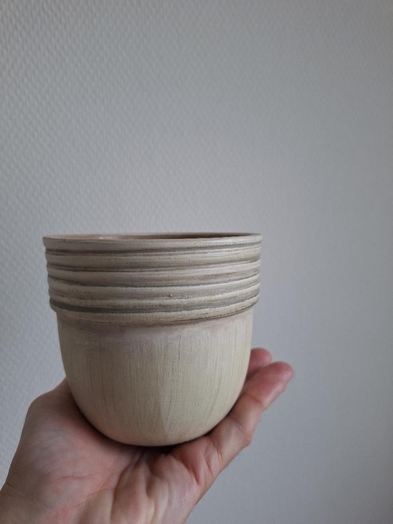 Bloempotjes voor binnen., Ophalen, Rond, Binnen, Aardewerk