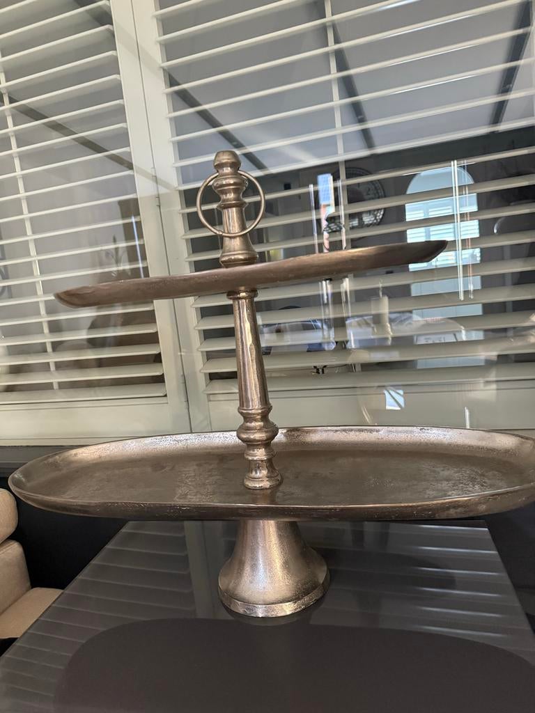 Stijlvolle etagere, 2-laags, Riviera maison, Ophalen, Overige materialen, Schaal, Zo goed als nieuw
