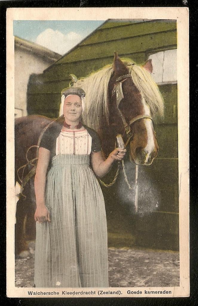 Walcheren, Klederdracht, goede kameraden, Ophalen of Verzenden, 1920 tot 1940, Gelopen, Zeeland
