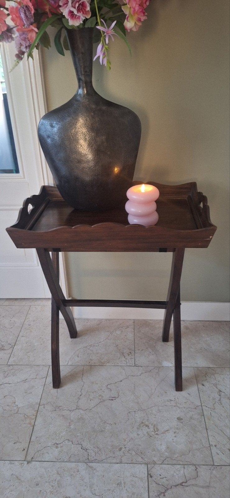 Brocante Butlertray Tafeltje - Donker Eiken €35,00, Ophalen