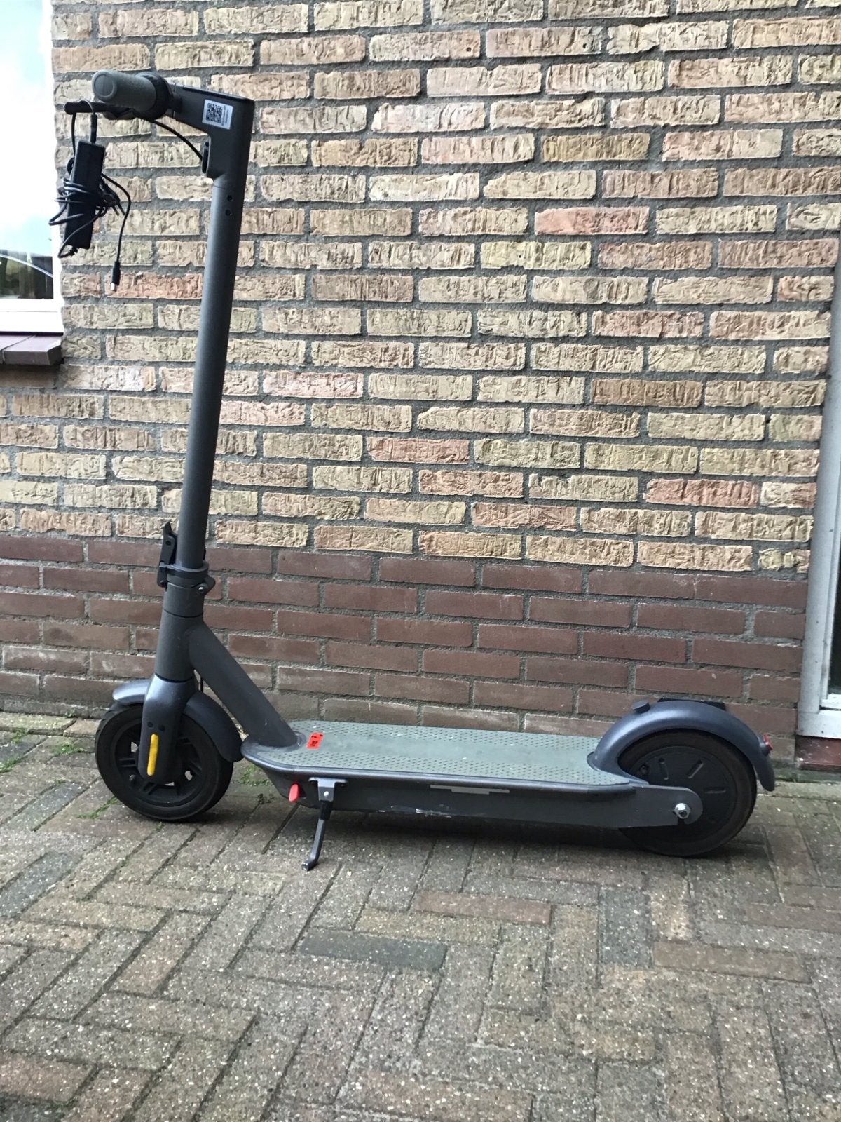 Te huur Ninebot Kickscooter MAX G30 elektrische step replica, Fietsen en Brommers, Steps, Gebruikt, Elektrische step (E-scooter)