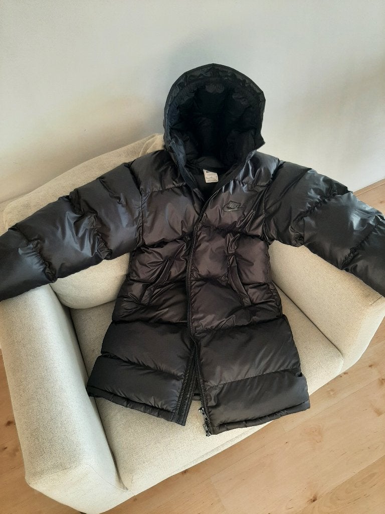 Nike puffer meisjes jas. Zwart, Maat 48/50 (M), Zwart, Nike, Ophalen of Verzenden