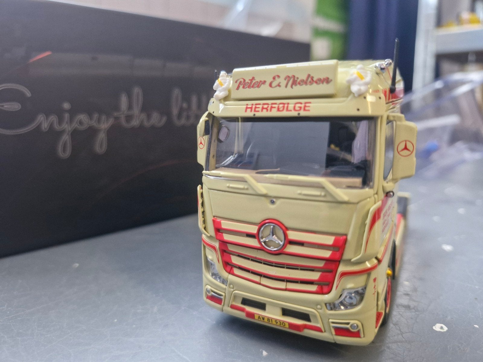 Mercedes actros imc nielsen, Ophalen of Verzenden, Zo goed als nieuw, Bus of Vrachtwagen, Overige merken