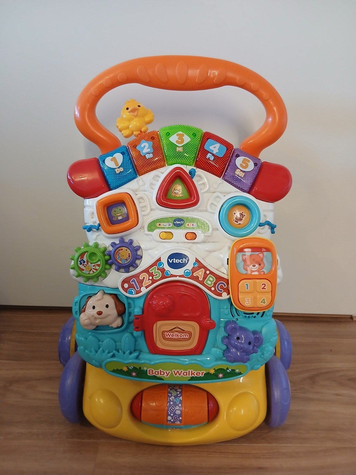 V Tech Baby Walker loopwagen, Kinderen en Baby's, Ophalen, Gebruikt, 6 maanden tot 2 jaar