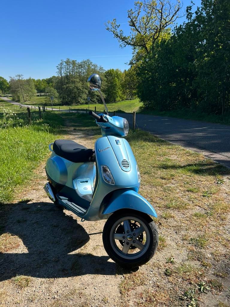 Vespa LX50 C38 2 takt, Fietsen en Brommers, Scooters | Vespa, Ophalen, Zo goed als nieuw, Benzine, 50 cc