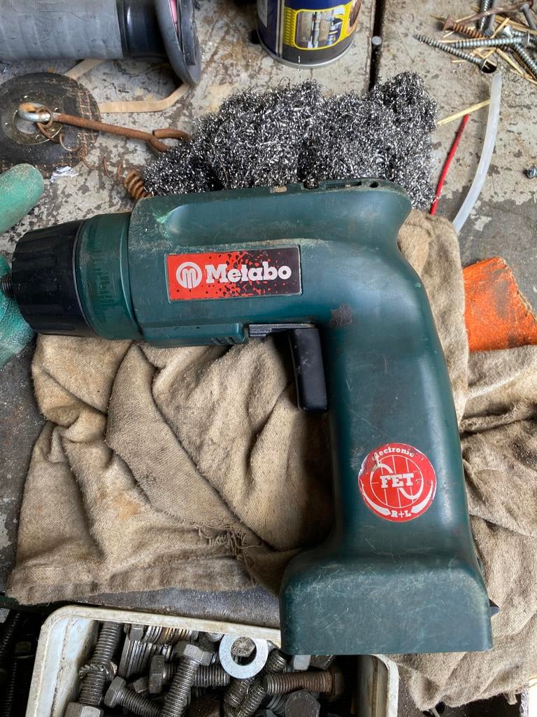 Gratis metabo accuboormachine, Ophalen of Verzenden, Zo goed als nieuw, Boor- en Schroefmachine