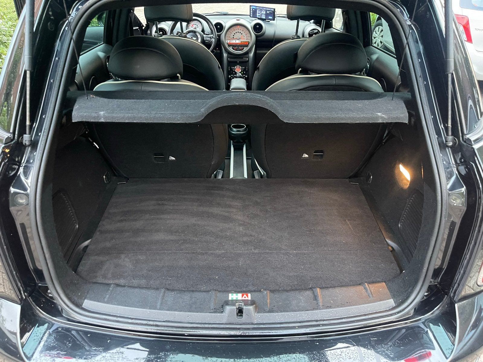 Foto 12 van Mini Countryman 1.6 Cooper S All4 AUT 2010 Zwart