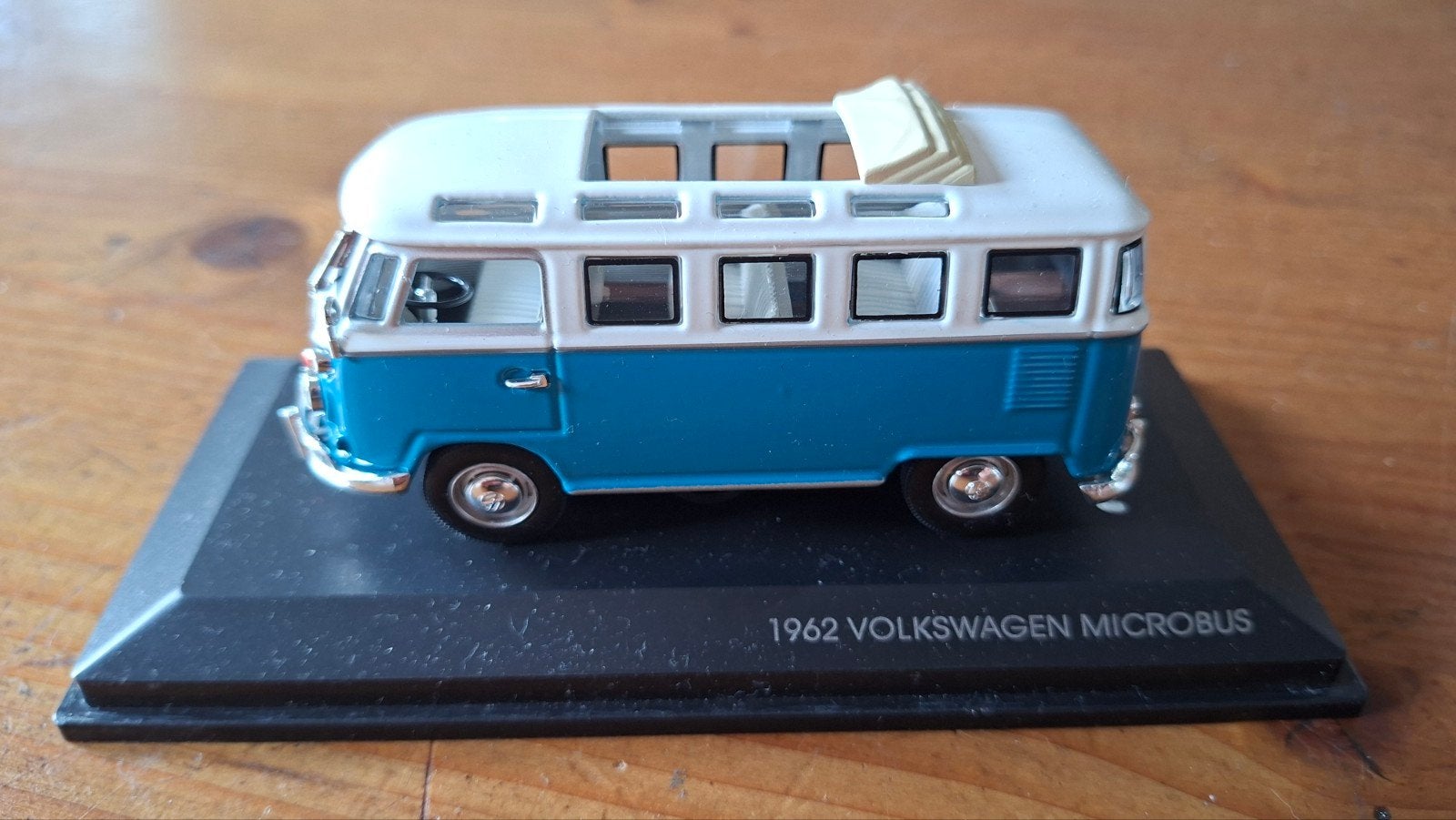 Volkswagen Microbus 1962, 1:43, Road Signature, nr 194, Ophalen of Verzenden, Gebruikt, Auto, Overige merken