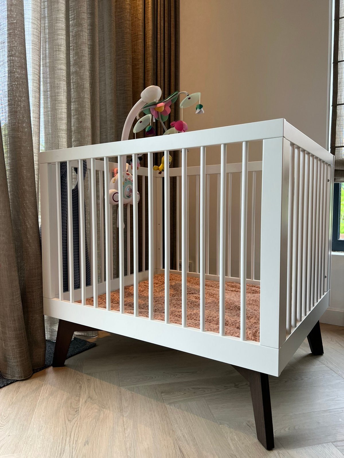 Kidsmill sixties box, Ophalen, Zo goed als nieuw, Ledikant