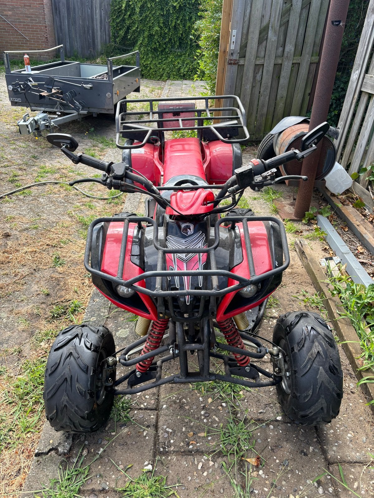 Niet afgemaakte quad met landbouw kenteken (50 km/u), Motoren, Quads en Trikes, 1 cilinder, 11 kW of minder