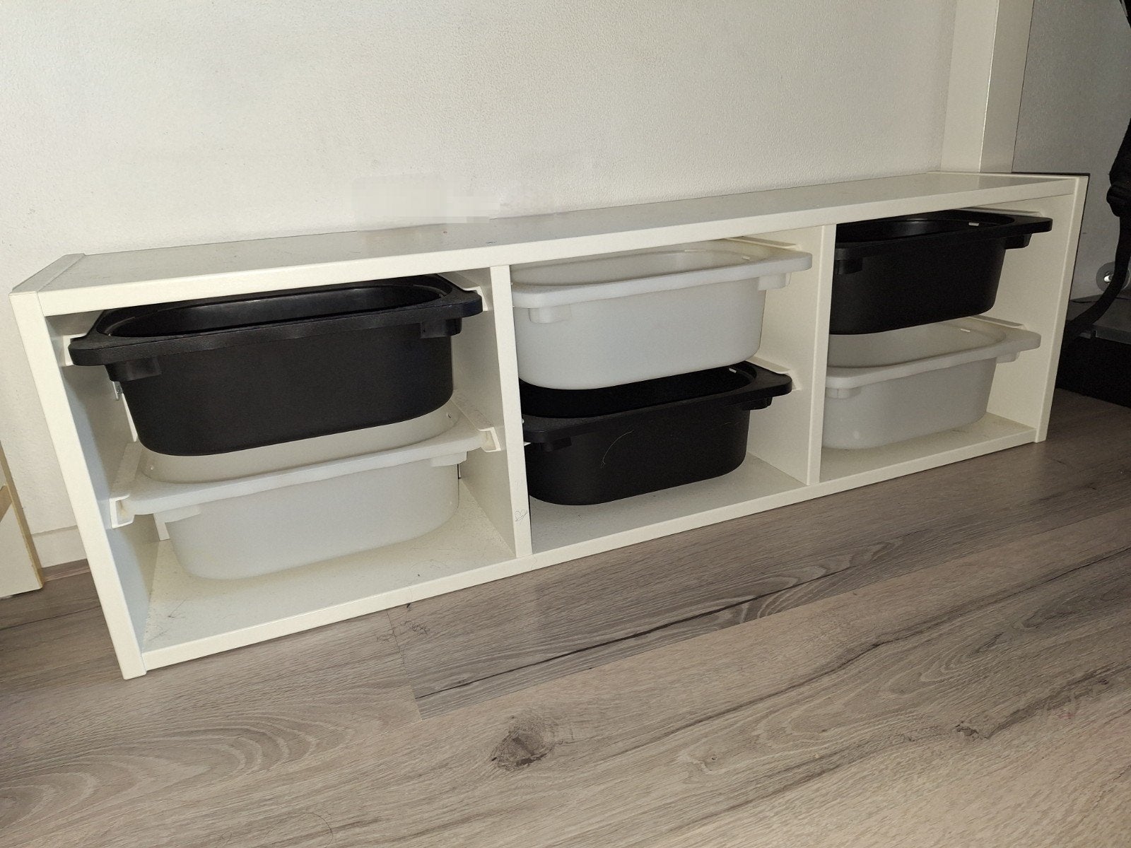 Witte kast ( IKEA Trofast) met kunststof opbergbakken (99x21, Ophalen, Gebruikt