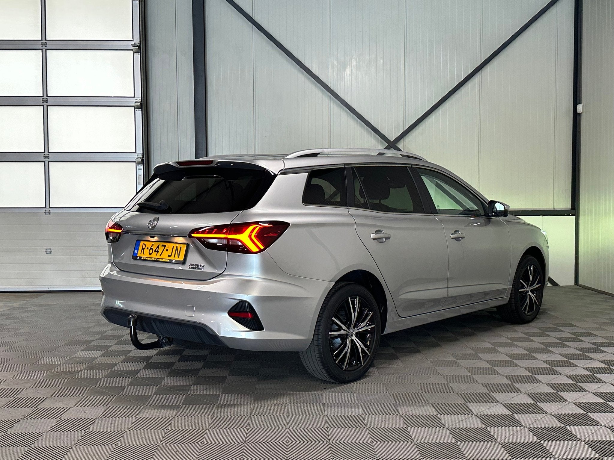 MG MG5 Electric Standard Range Luxury 50kWh SOH 84% | Leer |, Auto's, 0 cilinders, Gebruikt, 310 km, 39 min
