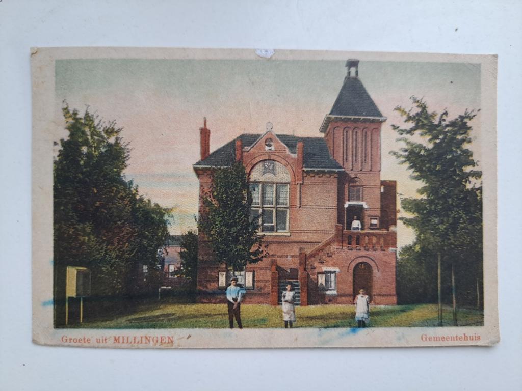 Millingen - Gemeentehuis, Verzamelen, Ansichtkaarten | Nederland, Ophalen of Verzenden, Voor 1920, Gelopen, Gelderland