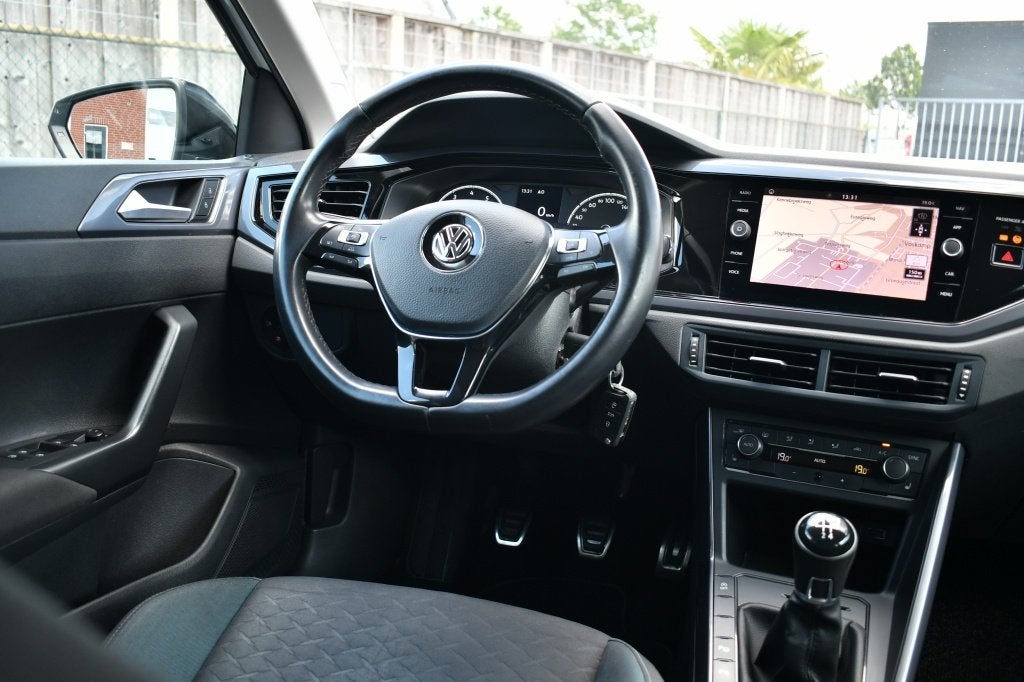 Volkswagen Polo 1.0 TSI IQ.DRIVE|LED|CAMERA|ACC|CARPLAY, Stof, Gebruikt, Euro 6, 95 pk