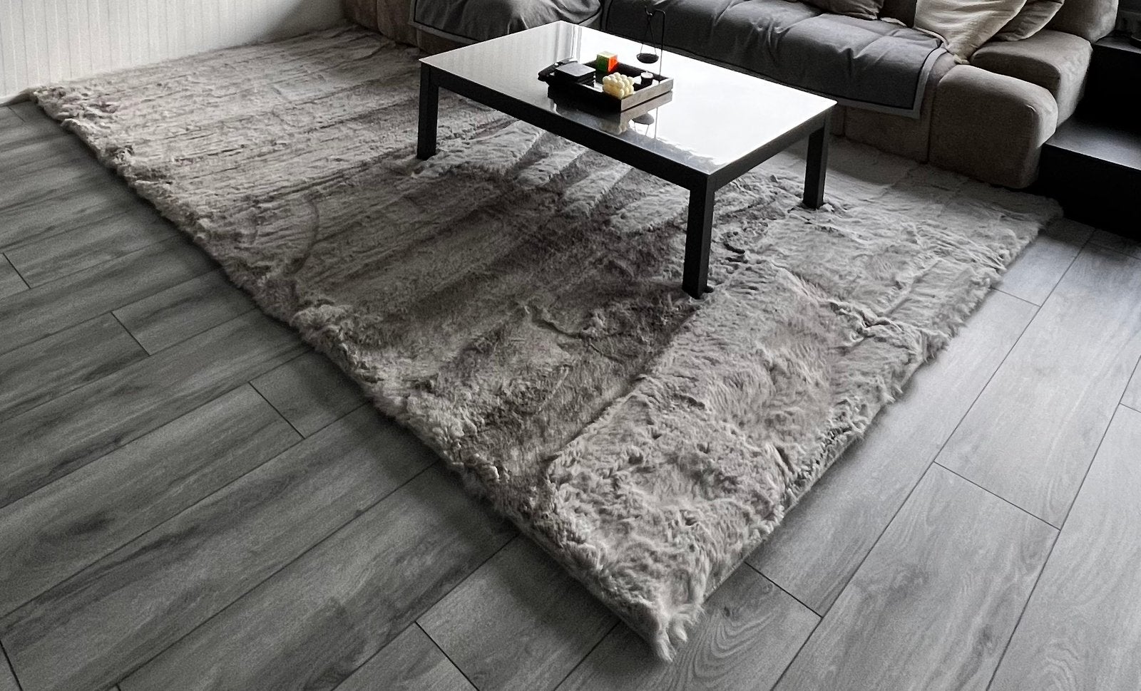 Fluffy vloerkleed grijs, Huis en Inrichting, Stoffering | Tapijten en Kleden, Ophalen, Gebruikt, 200 cm of meer, Grijs