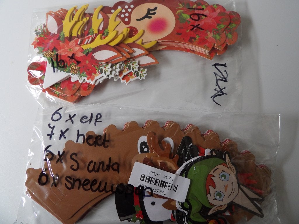 nieuw 41x cupcake wrapper + 41x toppers kerst (hert, schoors, Diversen, Ophalen of Verzenden, Nieuw
