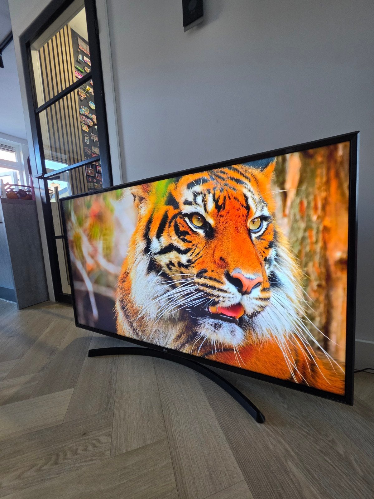 LG 55"inch 4K Ultra HD WebOs Smart Tv, Ophalen, 50 Hz, Zo goed als nieuw, 100 cm of meer