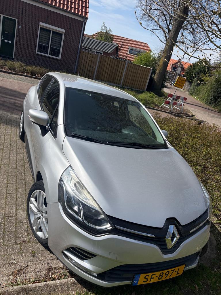 Renault Clio 2016 Navi Cruise Trekhaak Scherp geprijsd!, 898 cc, Stof, 40 €/maand, 1200 kg