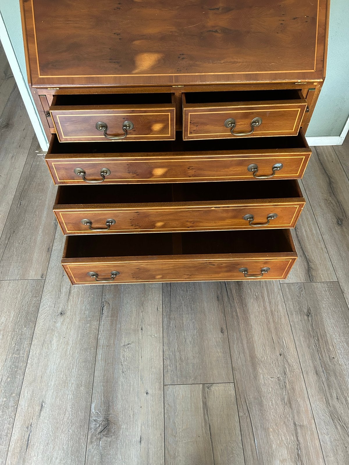 Antiek secretaire bureau met lades en opbergruimte, Antiek en Kunst, Ophalen