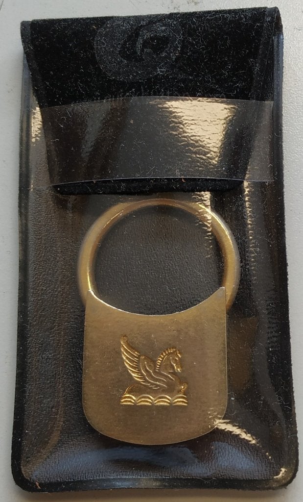 Te Koop: Een goudkleurige, metalen sleutelhanger, nieuw., Verzamelen, Ophalen of Verzenden, Nieuw, Overige typen
