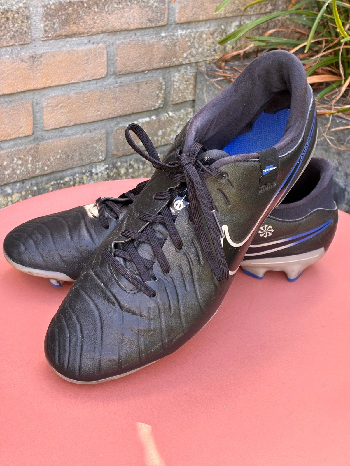 Nike Tiempo voetbalschoenen - Maat 45, Gebruikt, Maat XS of kleiner, Schoenen, Ophalen of Verzenden