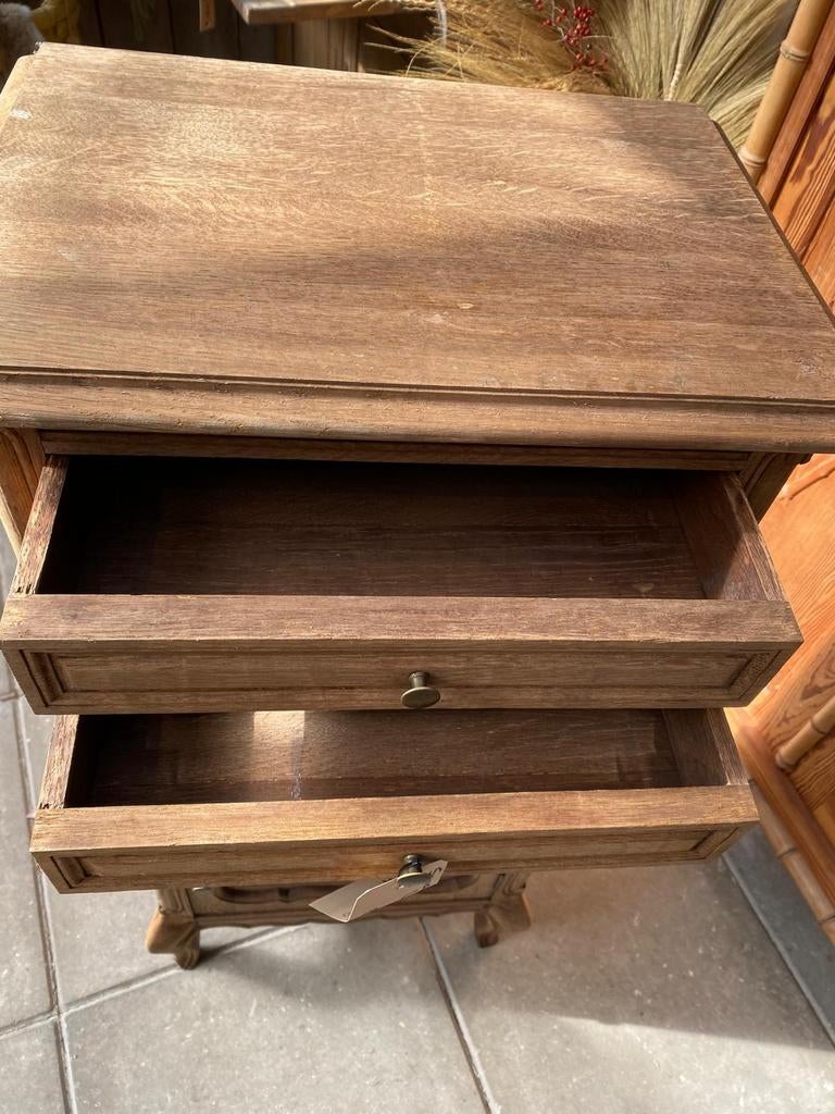 Smal Frans eiken landelijk kastje, Ophalen